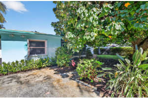 1248 NE 8th Avenue, Delray Beach, FL 33483 Sold 12/22/25