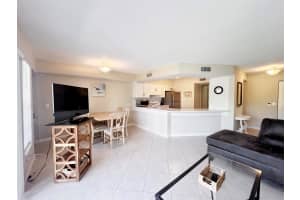 1605 S Us Highway 1 V1-103, Jupiter, FL 33477 - MLS#R11121750