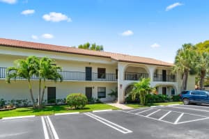 3 Via De Casas Sur 204, Boynton Beach