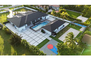 365 NW 132nd Ave Avenue, Miami, FL 33182 - MLS#R11121779
