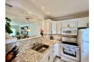 5161 W Oakland Park Boulevard 206, Lauderdale Lakes, Fl 33313, Lauderdale Lakes 5161 W Oakland Park Boulevard 206, Lauderdale Lakes, Fl 33313, Lauderdale Lakes