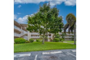 2811 Garden Drive S 104, Lake Worth, FL 33461 - MLS#R11121831