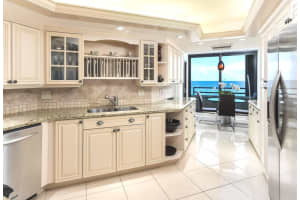 3560 Ocean Boulevard, South Palm Beach, FL 33480 - MLS#R11121835