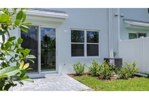 373 SE Sea Hunt Way, Stuart, FL 34994 - MLS#R11121842