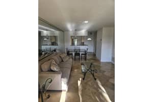 1951 NE 39th Street NE 326, Lighthouse Point, FL 33064 - MLS#R11121843