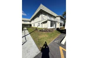 215 Flanders E 215, Delray Beach, FL 33484 - MLS#R11121858