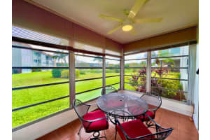3500 NW 48th Avenue 402, Lauderdale Lakes, FL 33319 - MLS#R11121877