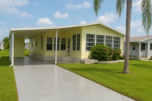 6523 Spanish Lakes Blvd, Fort Pierce, FL 34951 - MLS#R11121893