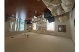 6523 Spanish Lakes Blvd, Fort Pierce, FL 34951, Fort Pierce, FL 34951 - MLS#R11121893