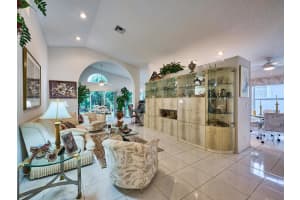 9758 Harbour Lake Circle, Boynton Beach, FL 33437 - MLS#R11121903
