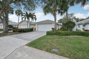 4177 Royal Oak Drive, Palm Beach Gardens, FL 33410 Sold 11/24/25