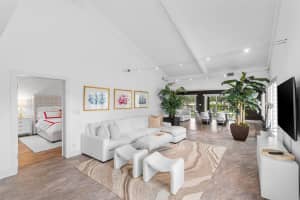830 Greensward Court 214-h, Delray Beach