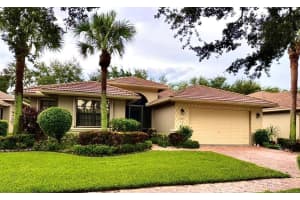 8041 E Via Grande, Boynton Beach, FL 33437 - MLS#R11121961