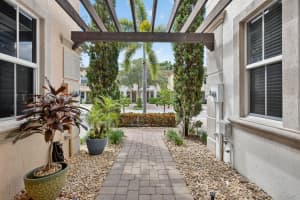 8337 Cocoplum Sound Lane, West Palm Beach, FL 33411 Sold 01/06/26