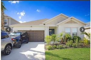 545 SE Ranch Oak Circle, Port Saint Lucie, FL 34953 - MLS#R11121976