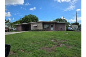 107 E Arbor Avenue, Port Saint Lucie, FL 34952 Sold 11/21/25