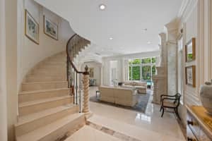 217 Everglade Avenue, Palm Beach, FL 33480 Sold 09/15/25