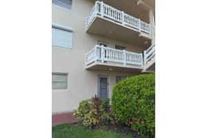 2811 S Garden Drive 201, Palm Springs, FL 33461 - MLS#R11122009