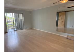 2811 S Garden Drive 201, Palm Springs, FL 33461 - MLS#R11122009