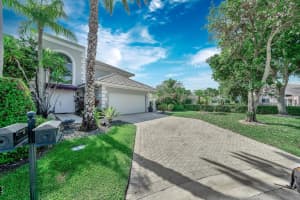 23281 Butterfly Palm Court, Boca Raton, FL 33433 - MLS#R11122015