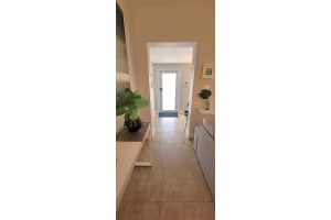 1401 17th Way, Fort Lauderdale, FL 33304 - MLS#R11122027