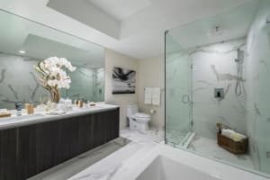 500 Las Olas Boulevard, Fort Lauderdale, FL 33301 - MLS#R11122049