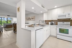 MLS# R11122067, Jupiter, Florida 33477