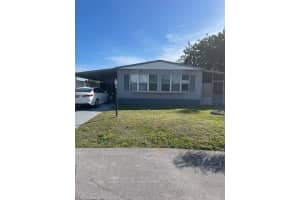 36 San Roberto, Port Saint Lucie, FL 34952 Sold 12/05/25