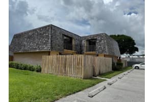 15 Lake Arbor Drive, Palm Springs, FL 33461 Sold 10/15/25