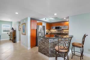 2650 Lake Shore Drive 1401, Riviera Beach, FL 33404 - MLS#R11122118