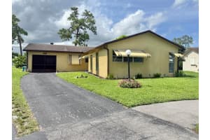 7257 Pine Park Drive N, Lake Worth, FL 33467 - MLS#R11122144