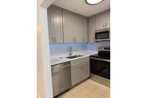 3240 Lake Osborne Drive 108, Lake Worth Beach, FL 33461 - MLS#R11122149