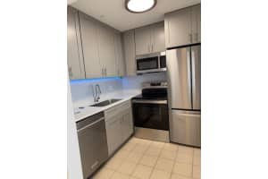 3240 Lake Osborne Drive, Lake Worth Beach, FL 33461 - MLS#R11122149