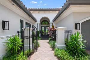 8410 Eagleville Avenue, Delray Beach, FL 33446 - MLS#R11122183