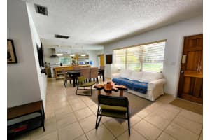 1018 Lake Josephine Court, Sebring, FL 33875 - MLS#R11122189