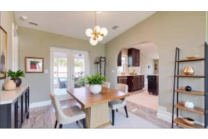 601 SE Karrigan Terrace, Port Saint Lucie, FL 34983 - MLS#R11122190