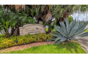 815 W Boynton Beach Boulevard 9-105, Boynton Beach, FL 33426 - MLS#R11122239