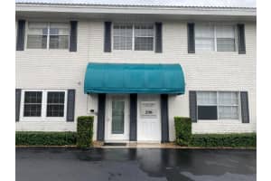 298 Sw 6th Street 109, Boca Raton