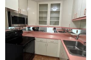 298 SW 6th Street 109, Boca Raton, FL 33432 - MLS#R11122243