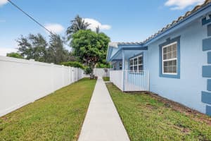 601 SW 5th Avenue, Delray Beach, FL 33444 - MLS#R11122247