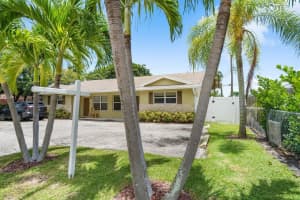 3048 N Dixie Hwy Highway, Boca Raton, FL 33431 - MLS#R11122261