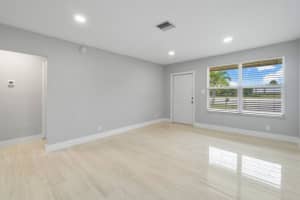 3048 N Dixie Hwy Highway, Boca Raton, FL 33431 - MLS#R11122261