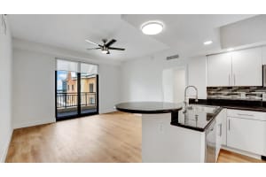 110 N Federal Highway 1505, Fort Lauderdale