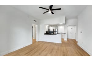 110 N Federal Highway 1505, Fort Lauderdale, FL 33301 - MLS#R11122302