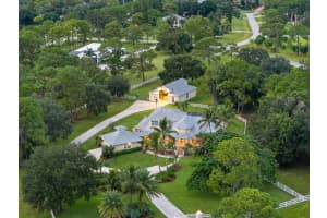 10107 Sw Abilene Lane, Palm City