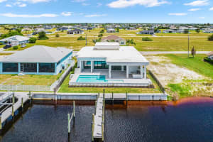 4240 NW 33rd Lane, Cape Coral, FL 33993 - MLS#R11122307