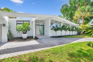 7512 W Lake Drive, Lake Clarke Shores, FL 33406 - MLS#R11122314