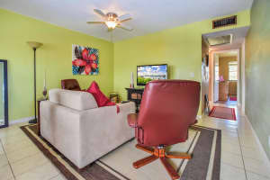 21 Markham A, Deerfield Beach, FL 33442 - MLS#R11122327