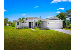 5904 Hickory Drive, Fort Pierce, FL 34982 Sold 09/05/25