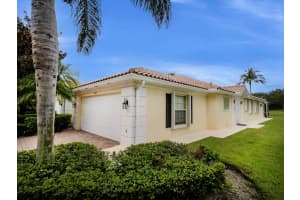 1342 Saint Lawrence Drive, Palm Beach Gardens, FL 33410 - MLS#R11122360